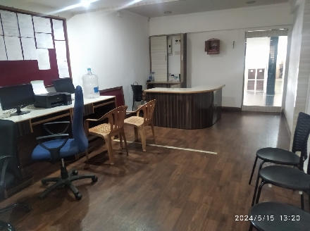Panaji - Furnished 45sq.m office space in  patto 6th floor  Rent 40k nego